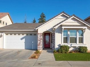 3255 Del Dios Ave, Clovis, CA 93619