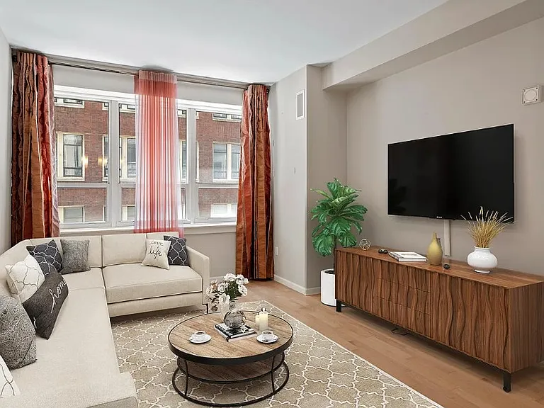 1425 Locust St #3E — Photo 10