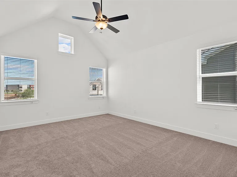 4931 Carranza Ct — Photo 25