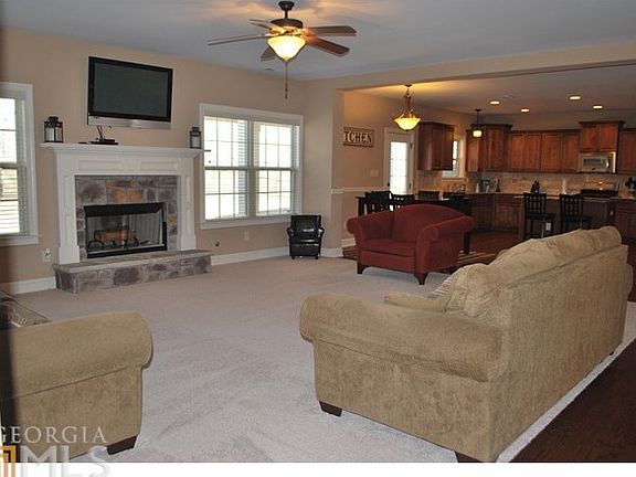 4th image of 529 Timber Creek Estates Dr