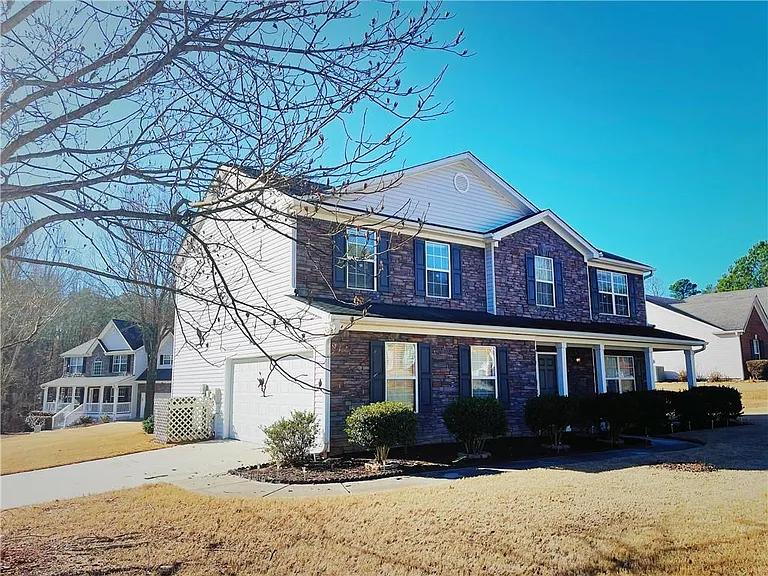 3368 Hill Pond Dr — Photo 3