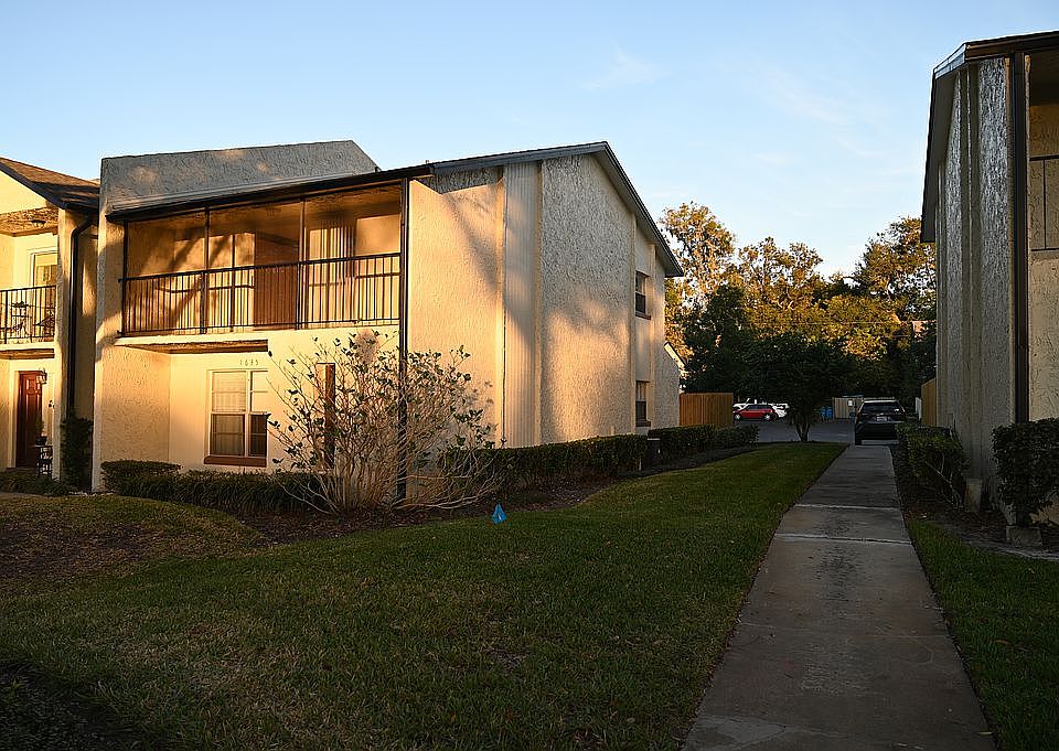1st image of 1635 Gulfview Dr #437-A