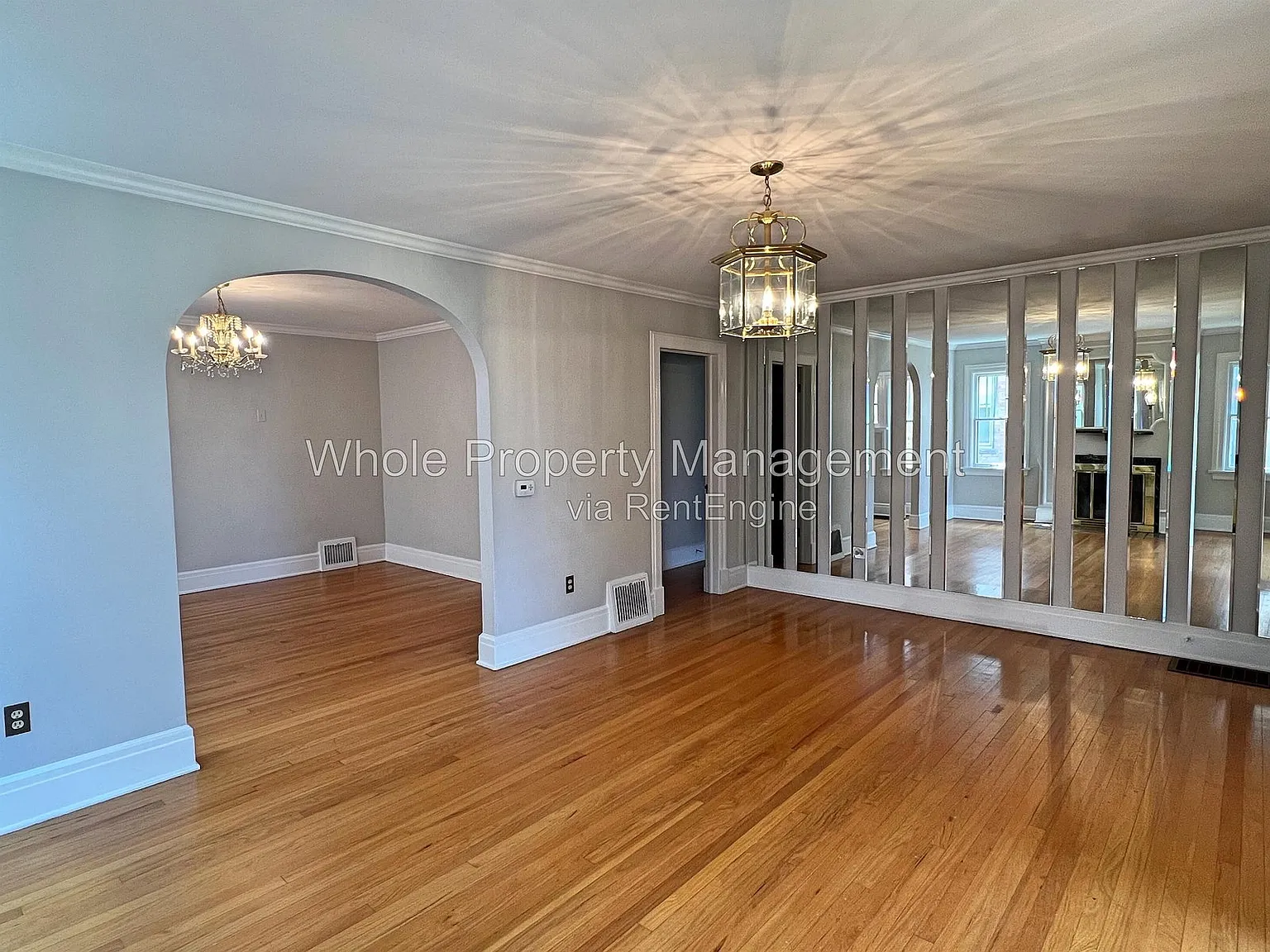 3 bed, 2.0 bath, 2353 sqft, $3,350 — Photo 4
