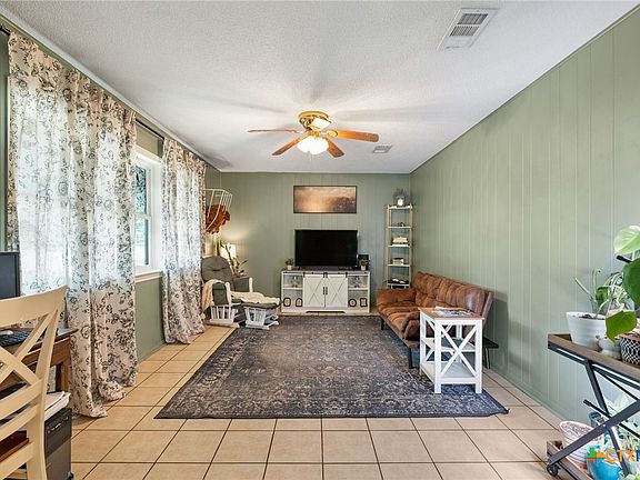 4th image of 4240 Texas 236 Hwy #236