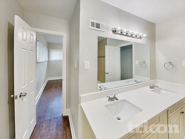1141 Dooley Dr — Photo 12