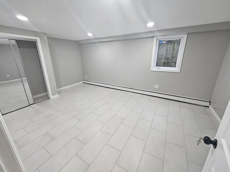 39 Anna St — Photo 3