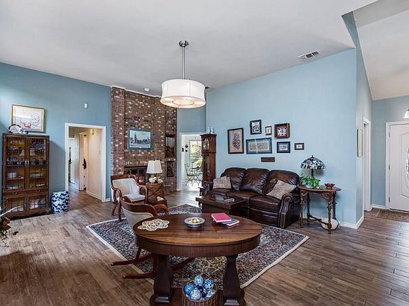 4th image of 2209 Baltic Ave