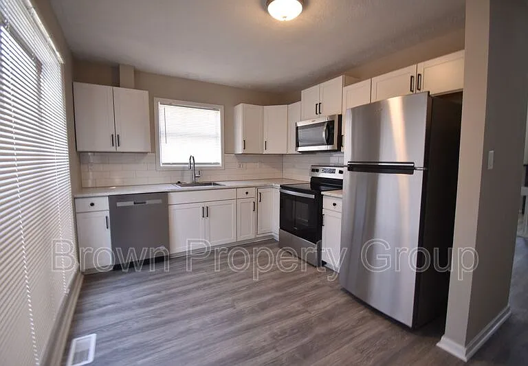 5817 Horton Pl — Photo 8