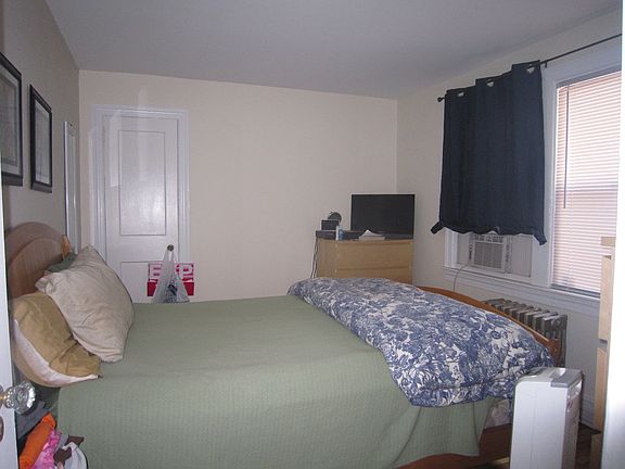 4th image of 115 N Essex Ave APT A302
