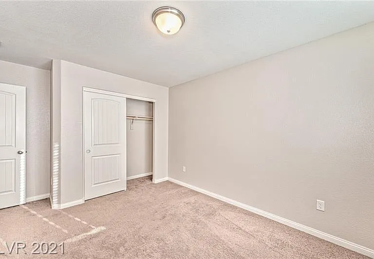 8888 Lake Myers Ct — Photo 13