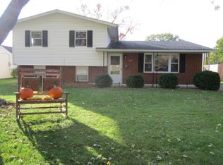 585 Kappler Rd, Heath, OH 43056