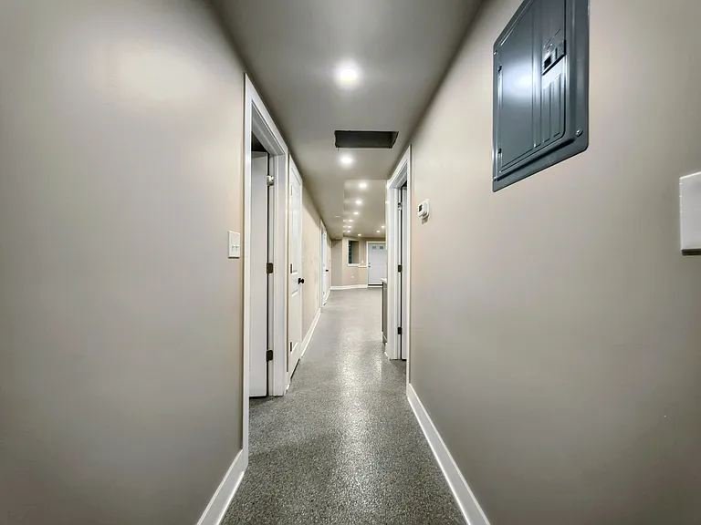6343 S Elizabeth St #BF — Photo 11