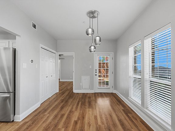 3rd image of 5565 Preston Oaks Rd APT 153