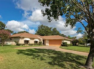 2810 Adrienne Dr, College Station, TX 77845