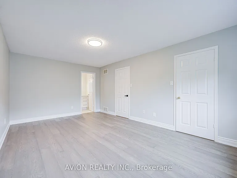 9 Falan Heights Cres — Photo 22