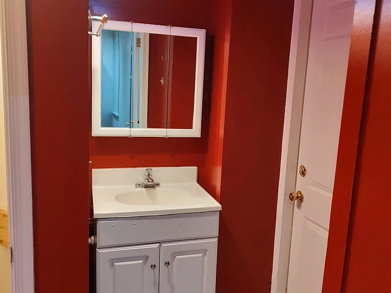 7 N 21st St #1 — Photo 9