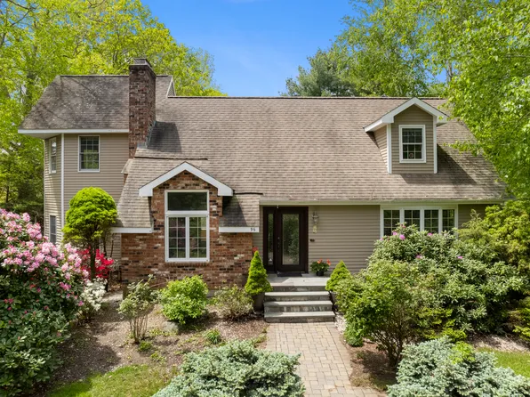 96 Carter Hill Road, Clinton, CT 06413