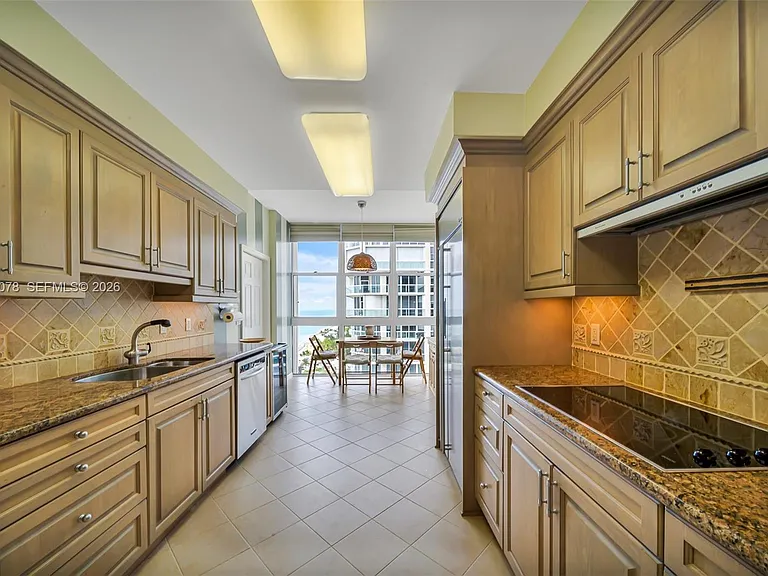 6051 N Ocean Dr #1501 — Photo 24
