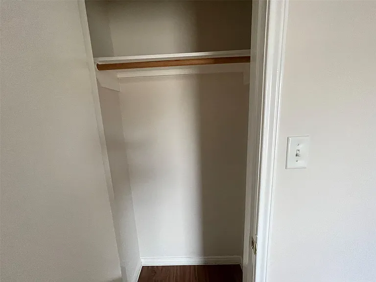 16216 Setting Sun Ct — Photo 25