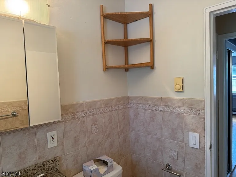 17 S Valley Rd #9 — Photo 10