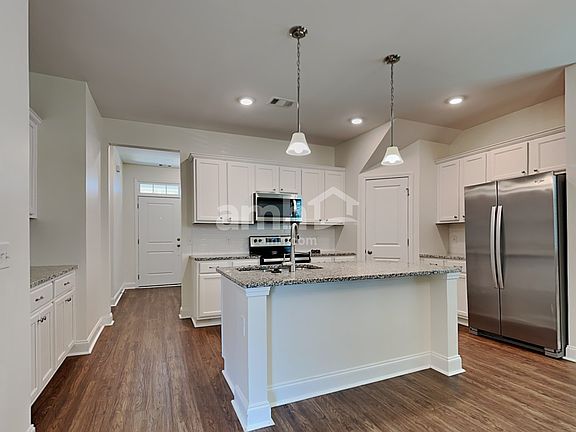 4th image of 116 Crabapple Cir