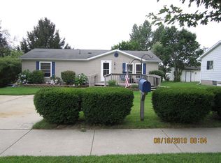 204 5th St, Ludington, MI 49431