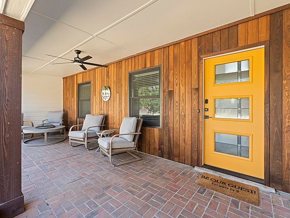 3rd image of 260 S Fenwick Rd