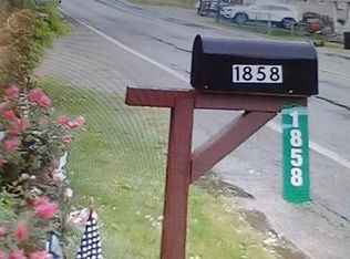 1858 Freeport Rd, Kittanning, PA 16201