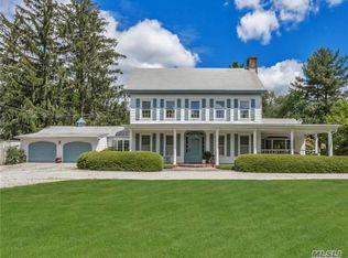 395 Half Hollow Rd, Dix Hills, NY 11746
