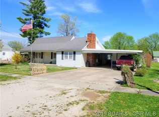 404 S Maple St, Versailles, MO 65084