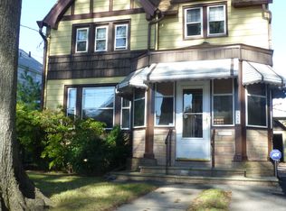 28 Lloyd Pl, Belleville, NJ 07109