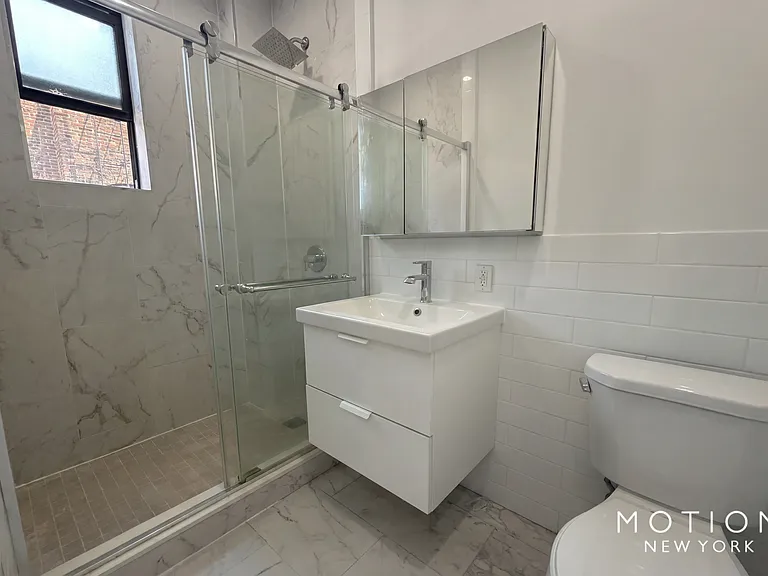 45 Tiemann Pl #6D — Photo 4
