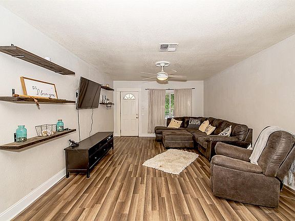 4th image of 1311 I St