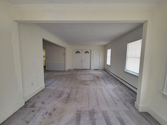 2nd image of 8511 Sheridan Dr #A