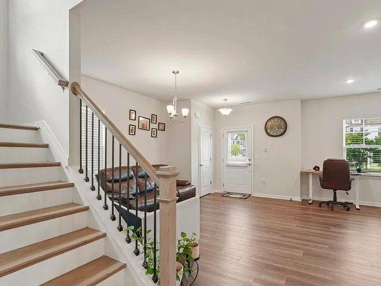 321 Parker Station Ave — Photo 4