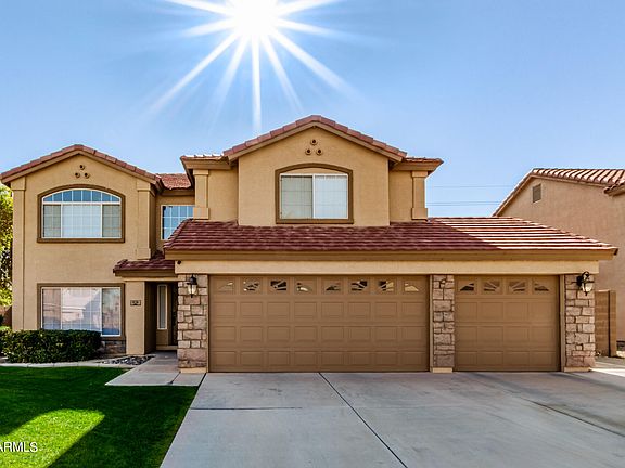 3rd image of 535 E MAYFIELD Drive