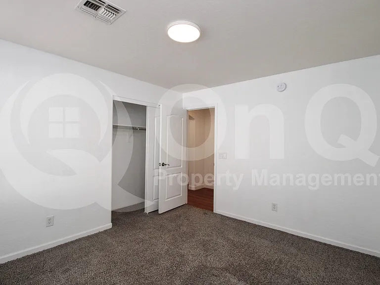 4631 E Buckboard Ct — Photo 23