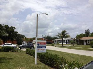 1051 SW 7th Ave, Deerfield Beach, FL 33441