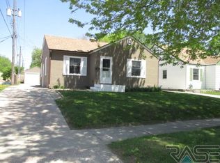 406 W 30th St, Sioux Falls, SD 57105