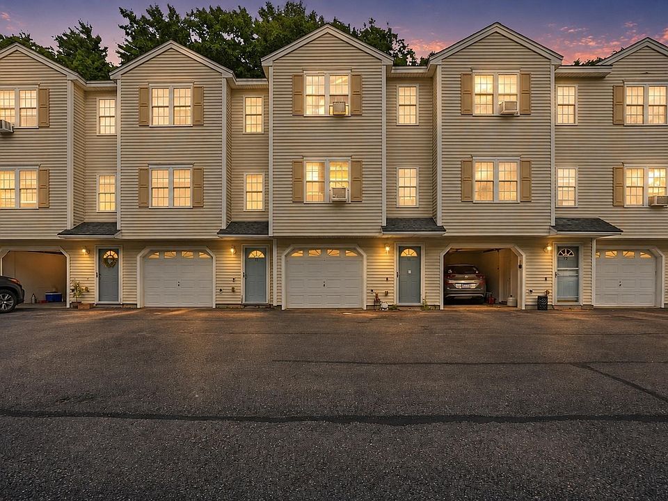 1st image of 350 Riverbend St #111