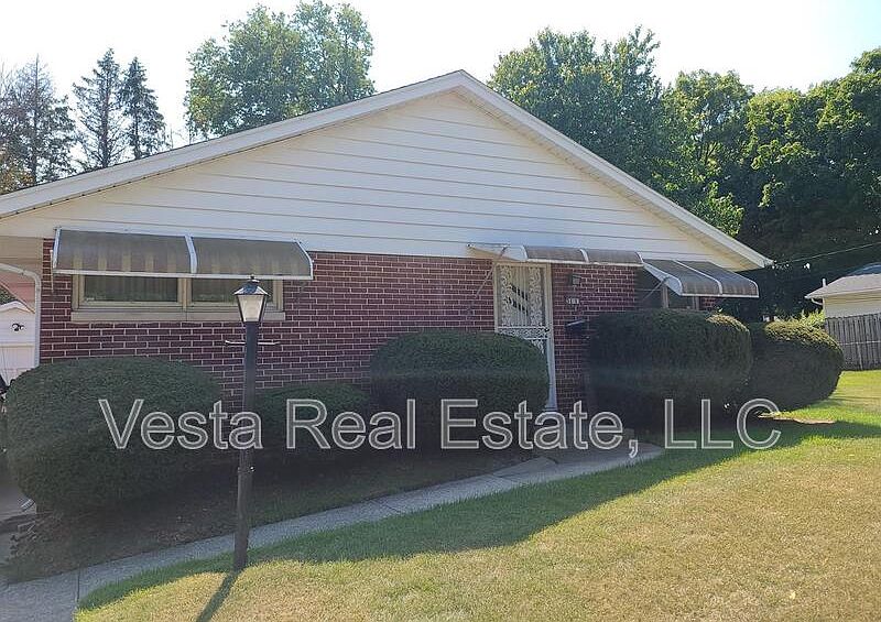 1st image of 311 E Lincoln St #311