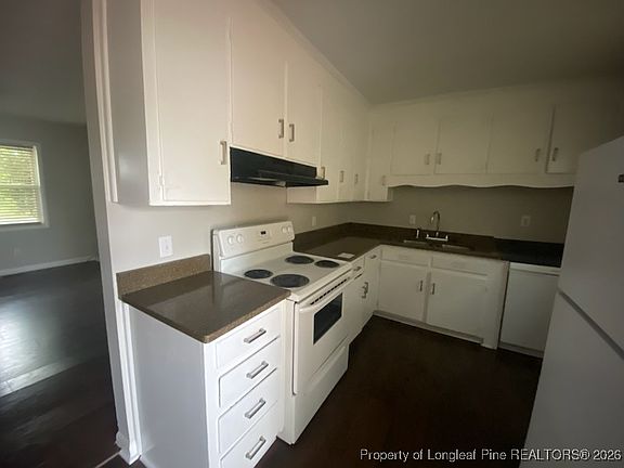 5th image of 2711 Heatter Ave