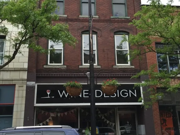 90 E Market St, Corning, NY 14830