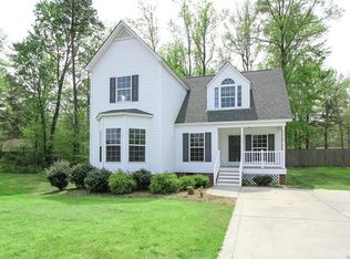 2416 Gracie White Cir, Petersburg, VA 23803