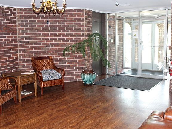 2nd image of 1501 Darien Lake Dr APT 203