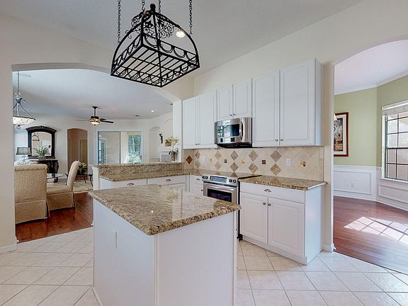 5th image of 248 Sweetbrier Branch Ln