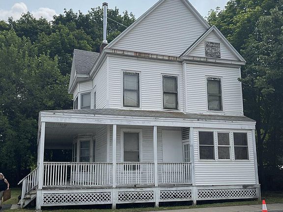 5th image of 2 S Lake Avenue