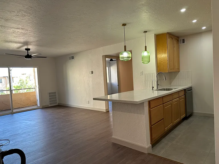 8055 E Thomas Rd #M203 — Photo 2