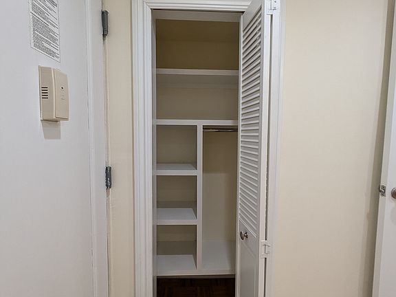 5th image of 542 E 79th St APT 6I