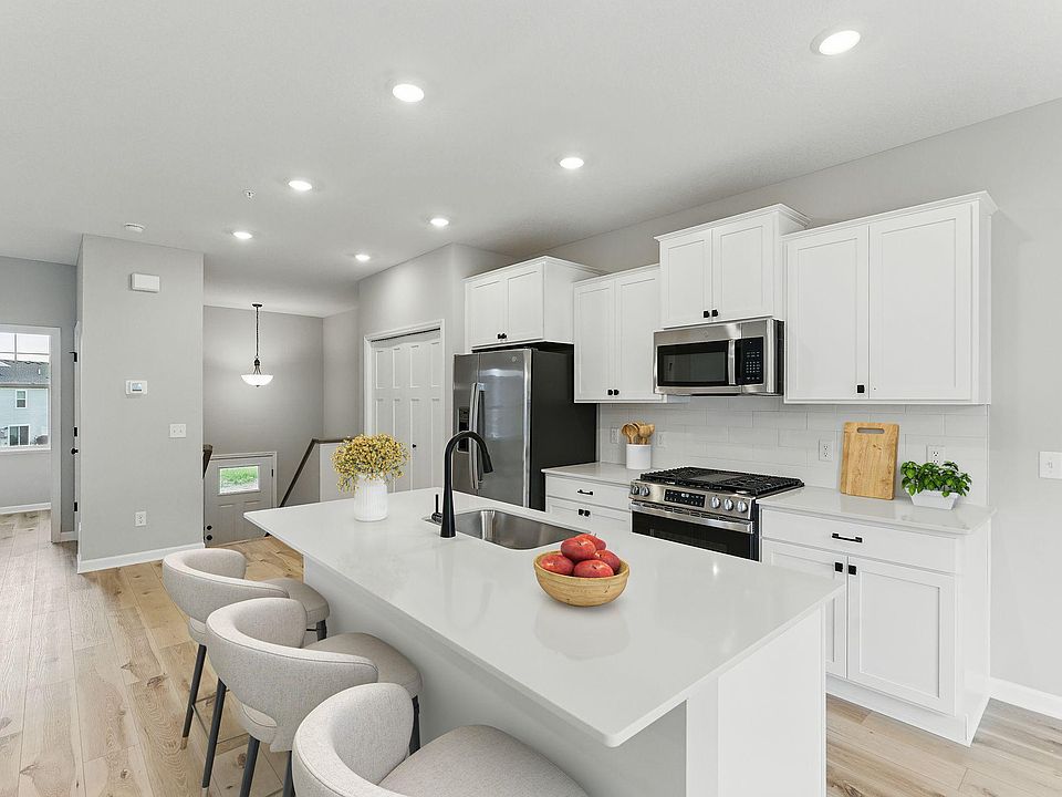 1st image of 2754 Kepler Ave NE